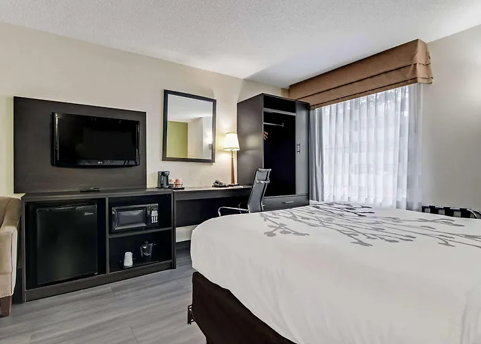Sleep Near I-80 And I-94 Inn 4*